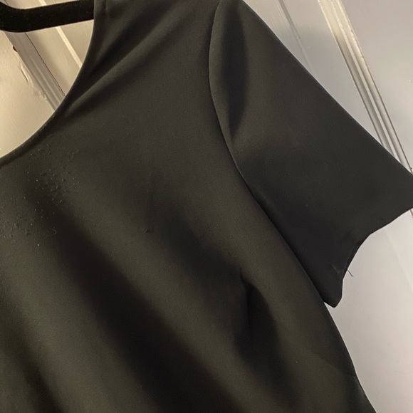 Zara - the perfect little black dress! - Picture 3 of 3